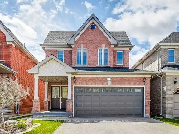 256 McBride Cres, Newmarket, ON L3X 2W4