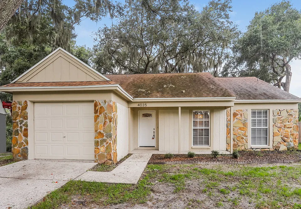 4035 Forecast Dr