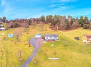 5013 Thornspring Rd, Pulaski, VA 24301