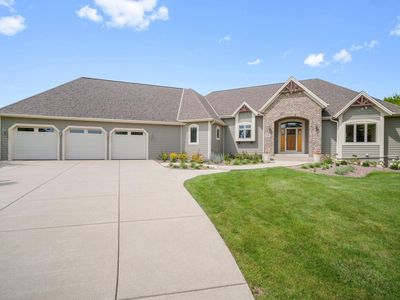 13445 N Laurel LANE, Mequon, WI, 53097