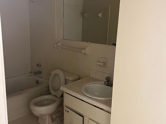 5th image of 2807 Sonora Dr #1