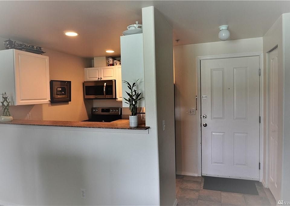 1st image of 18621 Blueberry Ln SE Unit A308
