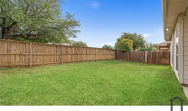 6309 Melanie Dr — Photo 4