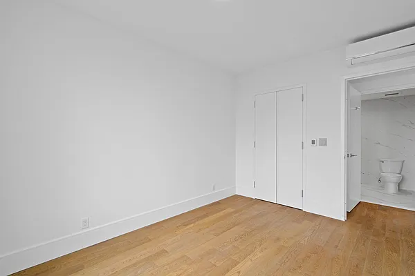 Rented by Nest Seekers International | media 17