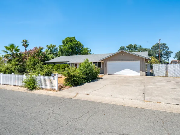 2878 Wilson Ave, Redding, CA 96002