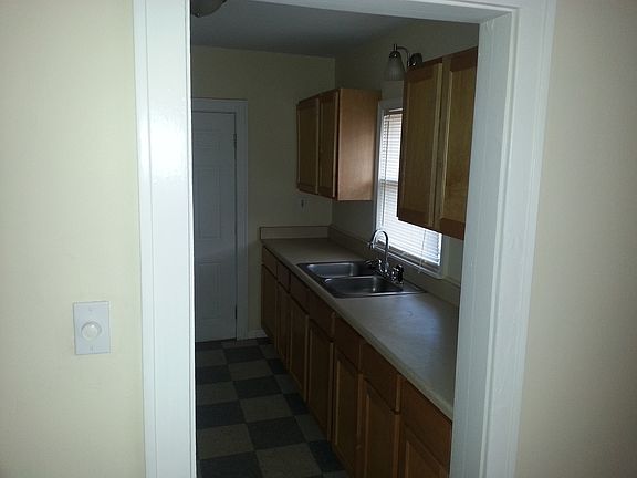 3rd image of 5314 Wayne Ave