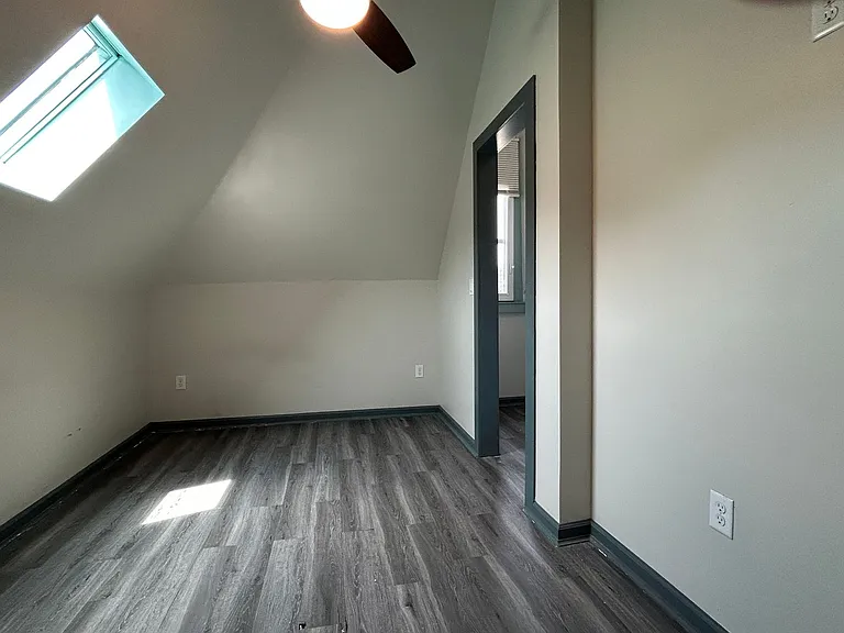 50 E Utica St — Photo 4