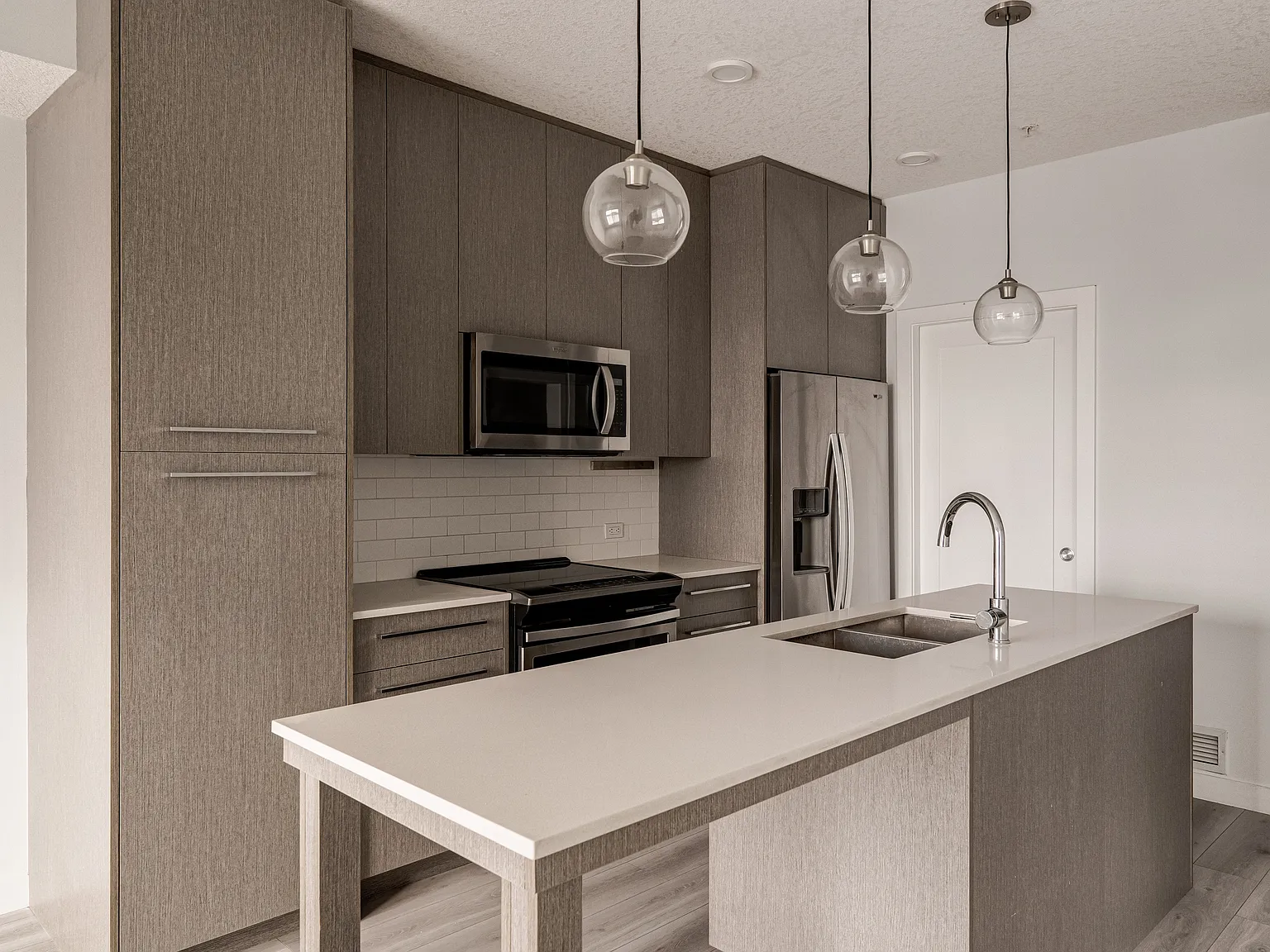 1306, 76 Cornerstone Passage NE (L783) — Photo 3