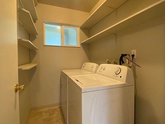 4th image of 1027 SE 196th Ave #11051261
