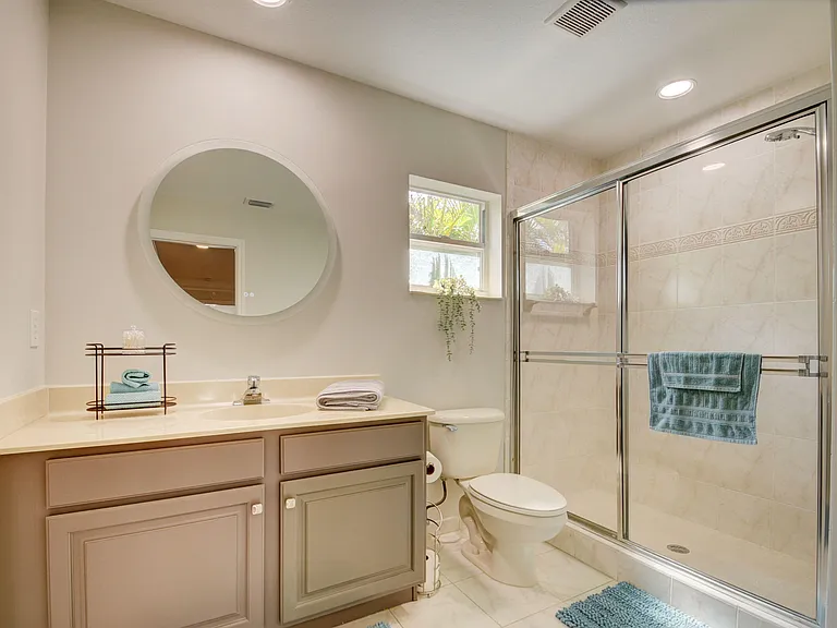 4006 Bahia Isle Cir — Photo 23