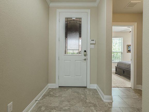 4th image of 14321 Lake Victor Dr