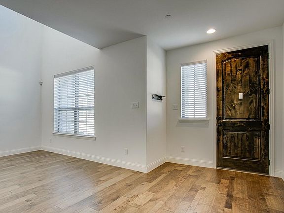 5th image of 6253 Davison Way
