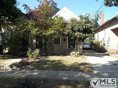 4th image of 603 Devine St
