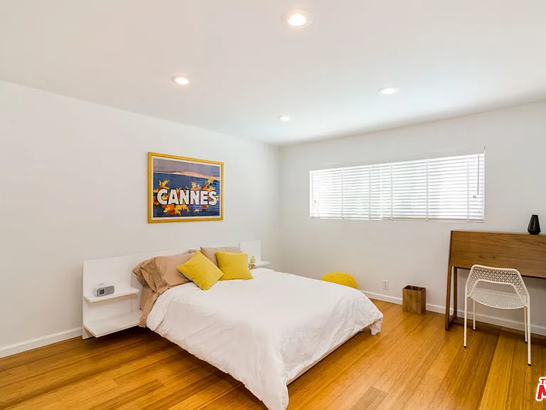 22626 Pacific Coast Hwy #12 — Photo 18