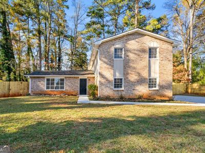 5533 N Wind Dr SW, Lilburn, GA, 30047