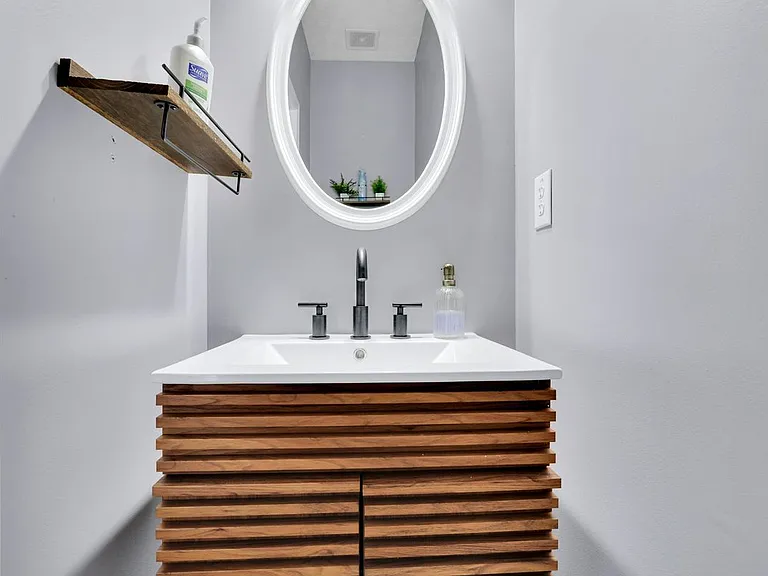 541 Lantern Wood Dr — Photo 18