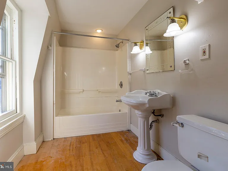 3604 Baring St #2 — Photo 8