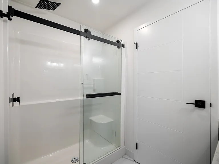 11 Merkel Manza Blvd — Photo 11