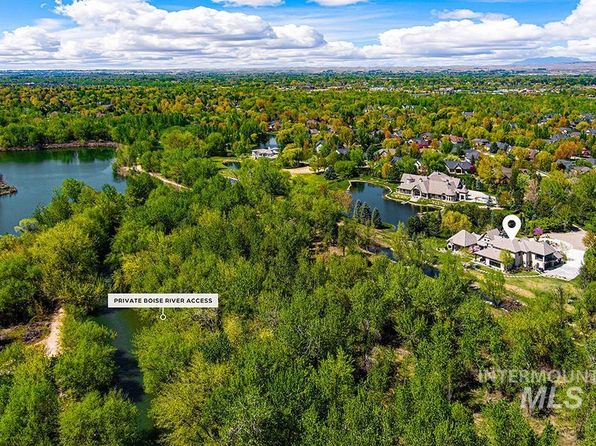 1582 E Rivers End Ct, Eagle, ID 83616