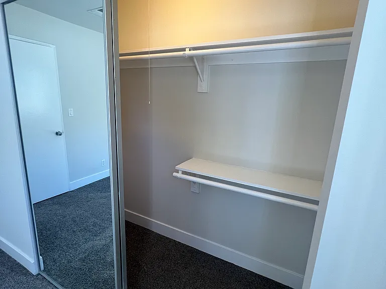 11738 Mayfield Ave #104 — Photo 30