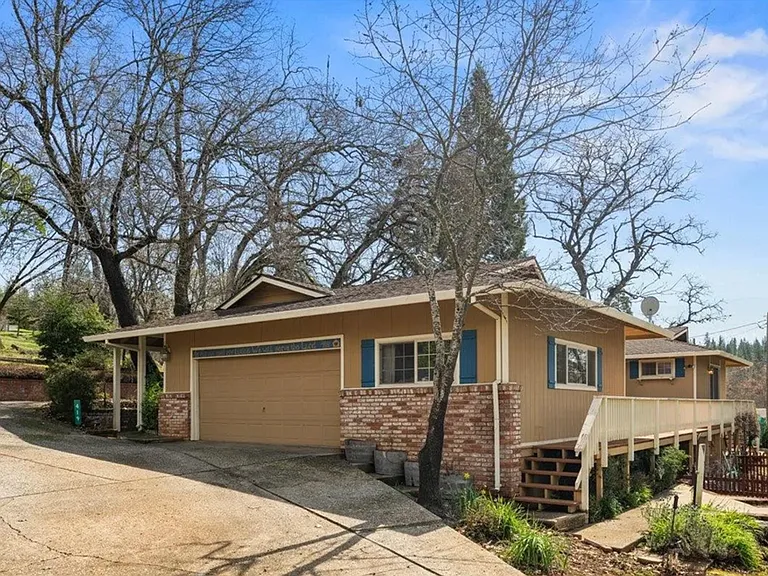 419 Greenwood Dr — Photo 22