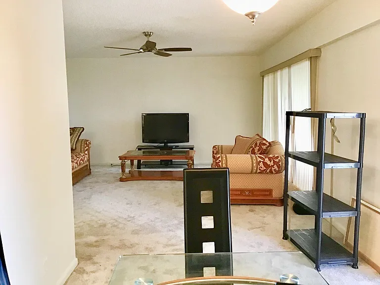 204 Preston E #204 — Photo 8