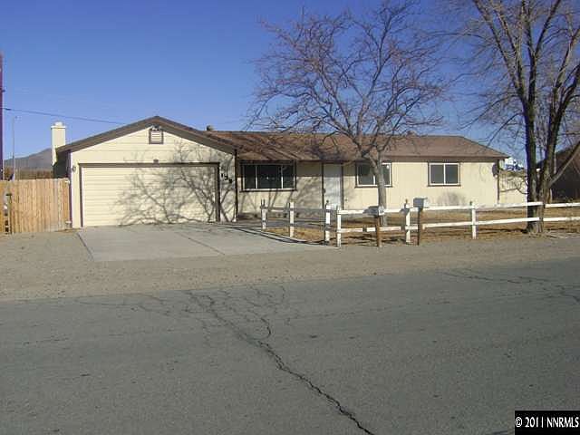 1st image of 130 Sandia Dr