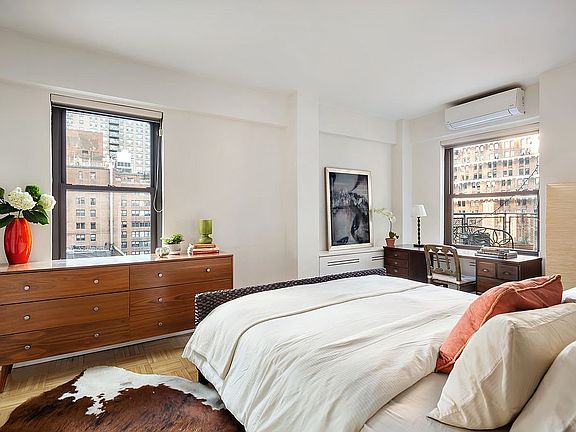 5th image of 2 Tudor City Pl APT 15DS