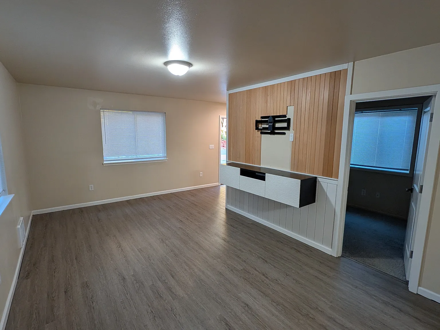 3 bed, 1150 sqft, $1,925 — Photo 4