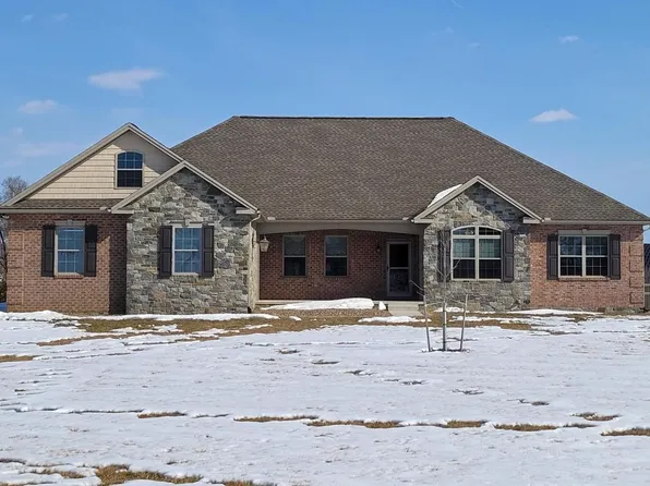 7654 Windmill Rd, Greencastle, PA 17225