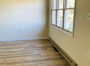 64 Queen Ave, Enola, PA 17025