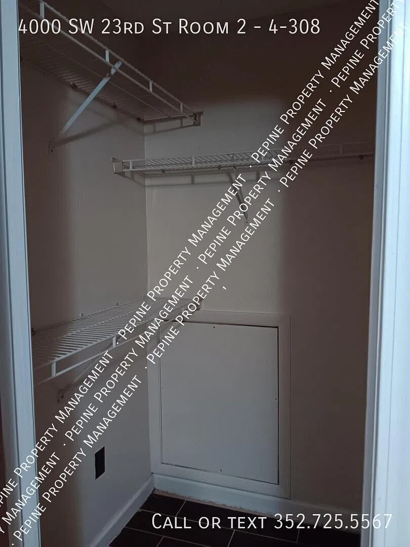 Affordable Countryside Living Private Bedroom & Bath! — Photo 4