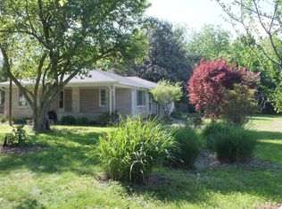 210 Rabbit Flat Rd, Caneyville, KY 42721