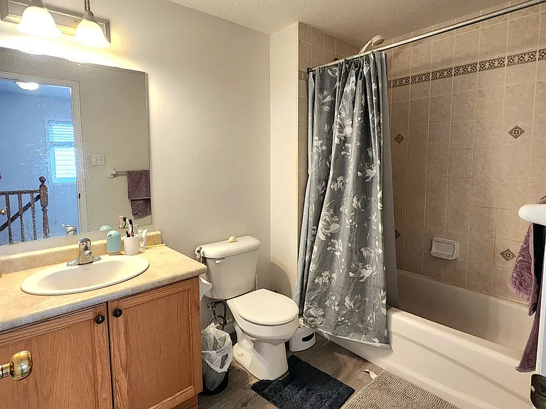 745 Laurelwood Dr — Photo 9