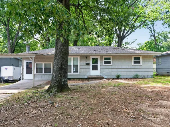 7 Durham Dr, Little Rock, AR 72209