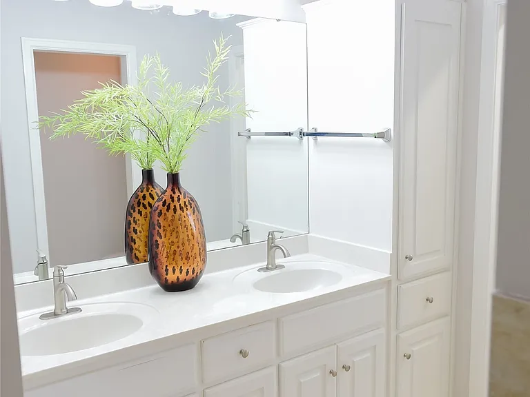 2104 Halcyon Downs Loop — Photo 9