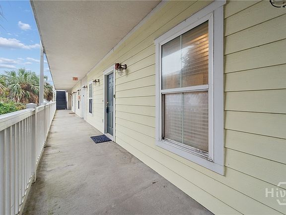 4th image of 18 Silver Avenue #2