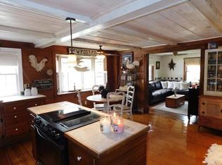 12 Hall Rd, Sturbridge, MA 01566