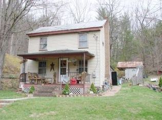 1675 Jim West Rd, Berkeley Springs, WV 25411