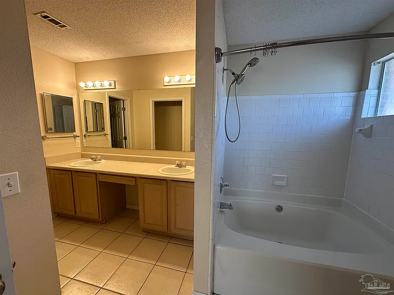 3001 Flintlock Dr — Photo 15