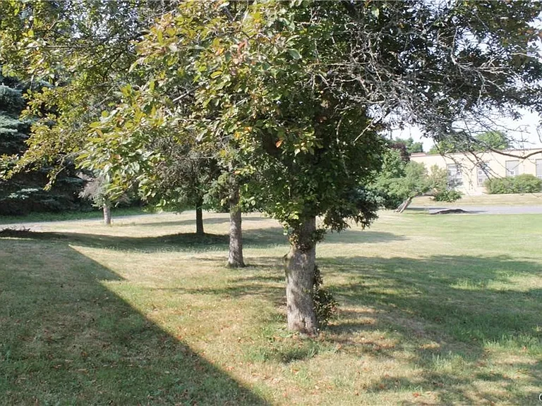 360 S So Indiana Ave — Photo 11