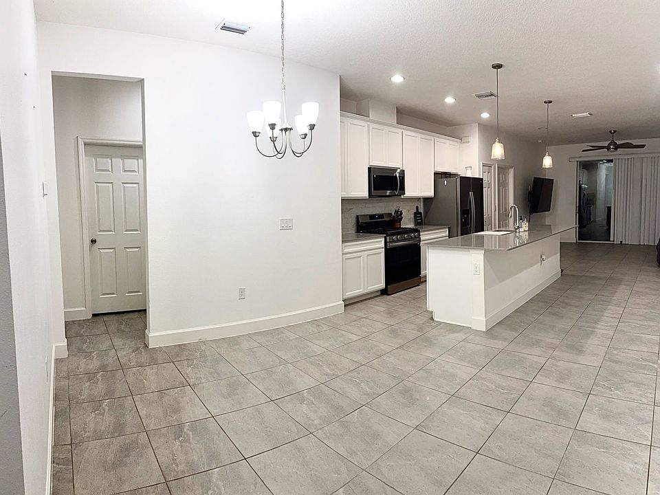 1st image of 5613 Del Coronado Dr