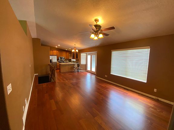 5th image of 2303 N 1000th St E