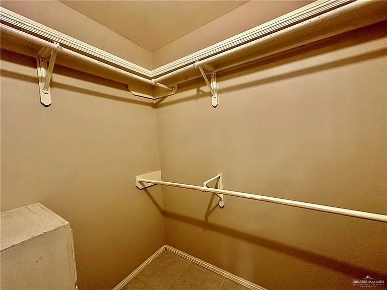 4104 San Roman St — Photo 22