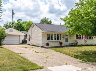 112 Ebony Ln, Fairborn, OH 45324
