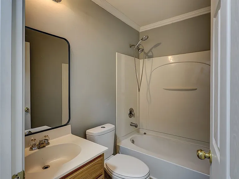 6 Spruce Dr — Photo 5