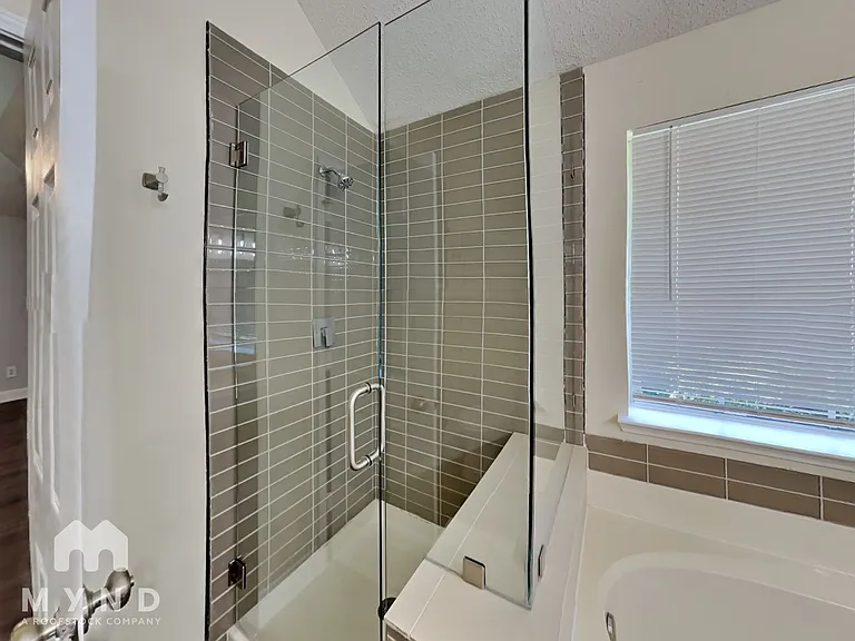 2616 Belmont Ct — Photo 15