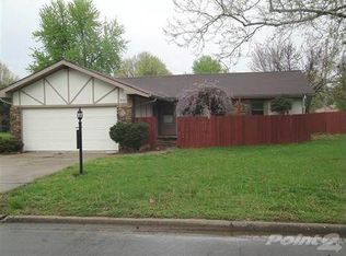 931 E Guinevere St, Springfield, MO 65807