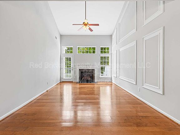 4th image of 9425 Shumacher Ave NW