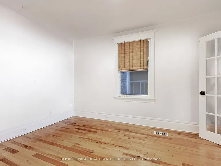 673 Woodbine Ave #2 — Photo 13